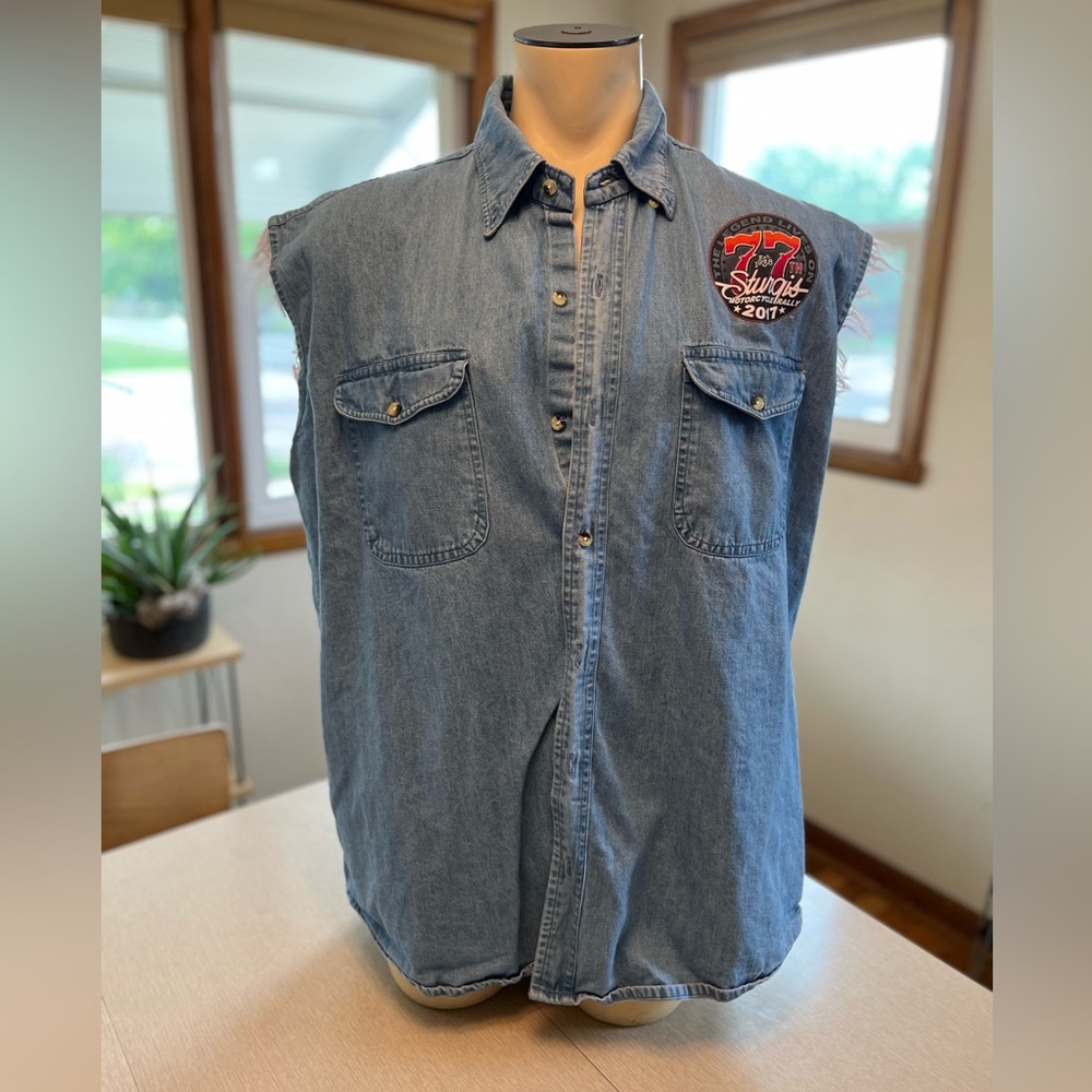 2017 OFFICIAL STURGIS MOTORCYCLE RALLY BUTTON DOWN SLEEVELESS SHIRT - Picture 8 of 8